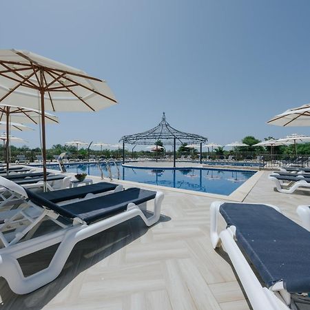 Imperial Family Resort Ulcinj Exteriör bild