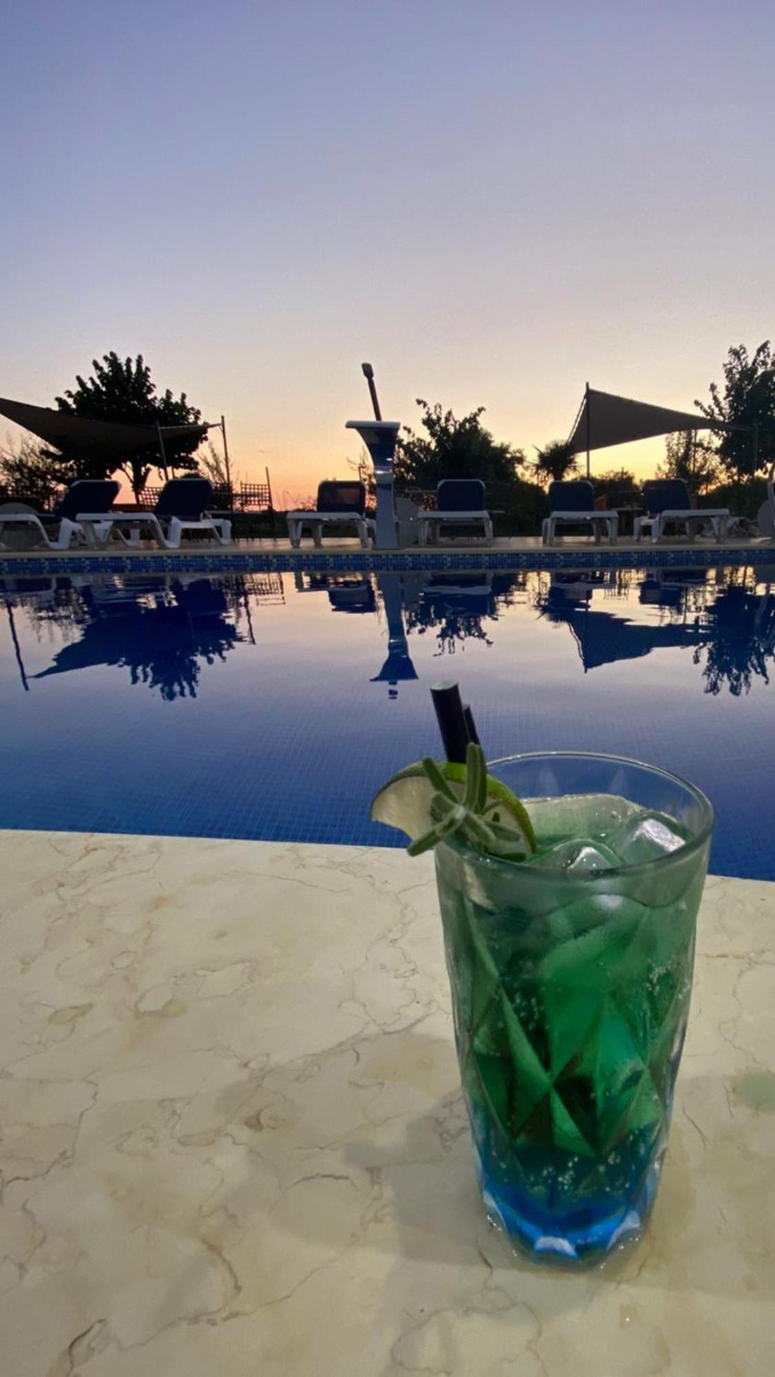 Imperial Family Resort Ulcinj Exteriör bild