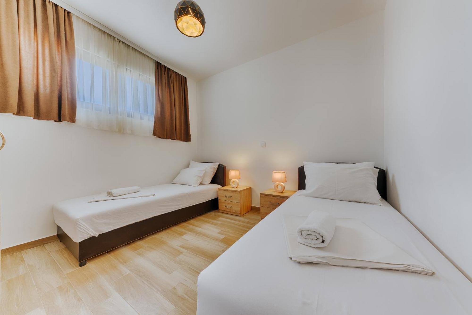 Imperial Family Resort Ulcinj Exteriör bild