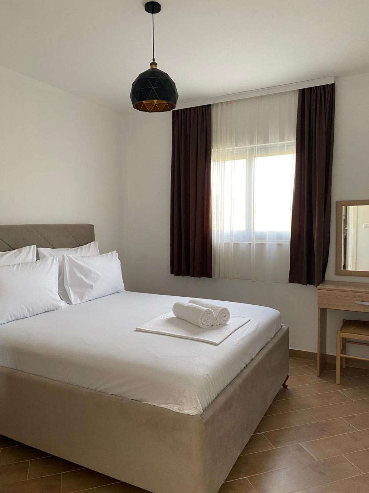 Imperial Family Resort Ulcinj Exteriör bild